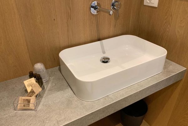 1. Top bagno per lavabi da appoggio