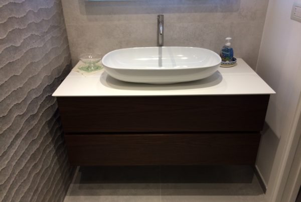 5. Top bagno sottile