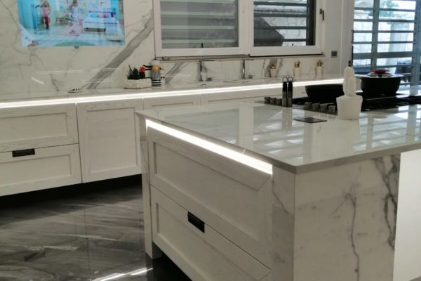 9c0b6efd-fc57-4777-9c74-7e2ca4667415