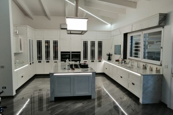 d5023276-b029-446a-a780-197285670b7e