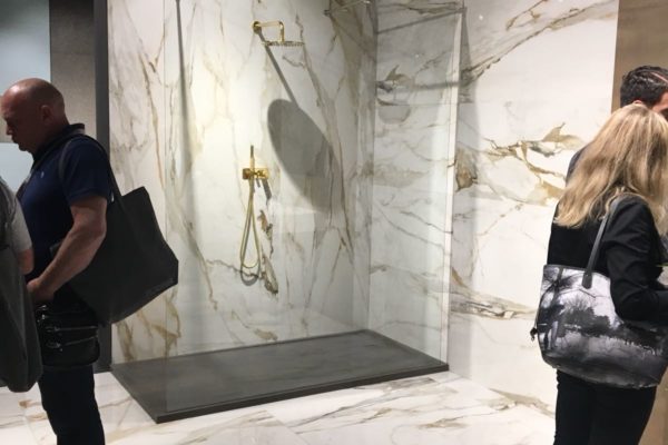 68b20b8f-4fa2-41cc-9f75-55317975af54